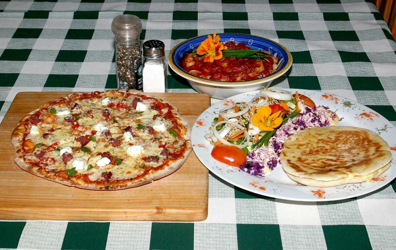 Tower Of Pizza Bed & Breakfast Ethels Drive Eksteriør bilde